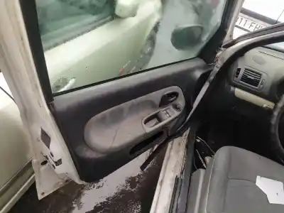 Piesă de schimb auto la mâna a doua mâner interior stânga fata pentru renault clio ii fase ii (b/cb0) d7f720 referințe oem iam 