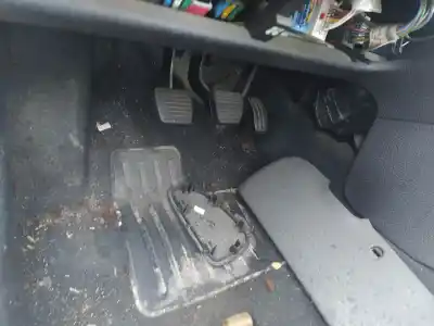 Pezzo di ricambio per auto di seconda mano PEDALE DELLA FRIZIONE per PEUGEOT 206  Riferimenti OEM IAM   