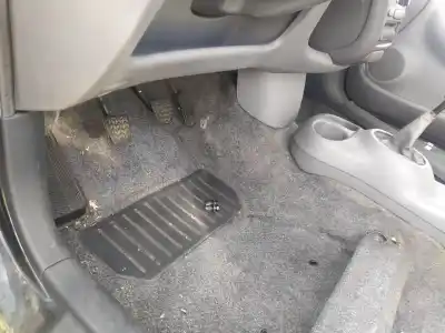 Автозапчасти б/у педаль тормоза за toyota yaris (ncp1/nlp1/scp1) 1szfe ссылки oem iam 