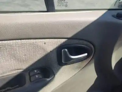 Автозапчастина б/у ліва передня внутрішня ручка для renault megane i scenic (ja0) 1.6e alize посилання на oem iam 