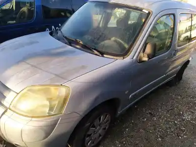 Автозапчасти б/у левая передняя дверь за citroen berlingo 2.0 hdi cat (rhy / dw10td) ссылки oem iam 