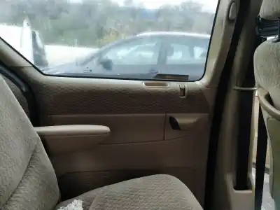 Peça sobressalente para automóvel em segunda mão botão / interruptor elevador vidro traseiro esquerdo por chrysler voyager (rg) daimler chrysler 7b ó 2.4l referências oem iam 