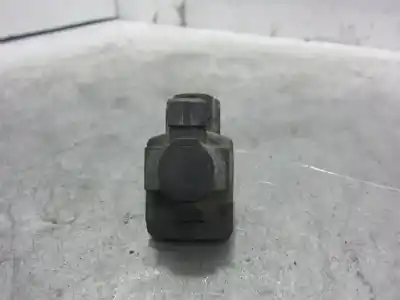 Автозапчасти б/у дополнительный воздушный клапан за renault megane ii coupe megane ii coupe/cabrio (2003 - 2009) ссылки oem iam 8200486264  