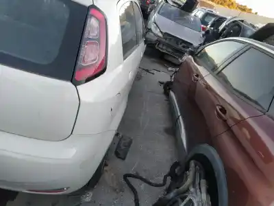Автозапчастина б/у задня вісь для fiat iii punto (199) 1.2 посилання на oem iam 