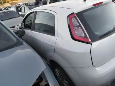 Автозапчастина б/у завнішня ручка задня ліва для fiat iii punto (199) 1.2 посилання на oem iam 