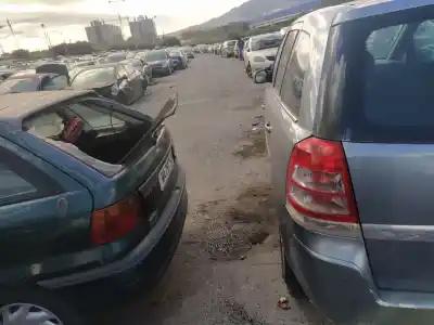 Peça sobressalente para automóvel em segunda mão pinça de travão traseira esquerda por opel zafira b z17dtj referências oem iam 