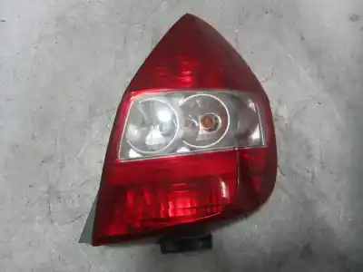 Автозапчасти б/у ПРАВЫЙ ЗАДНИЙ ФОНАРЬ за HONDA JAZZ (GD1/5)  ссылки OEM IAM 33501SAAG01  
