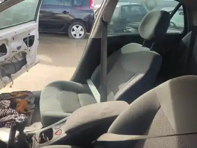 Автозапчасти б/у правый передний ремень безопасности за renault laguna ii (bg0) laguna ii ссылки oem iam 