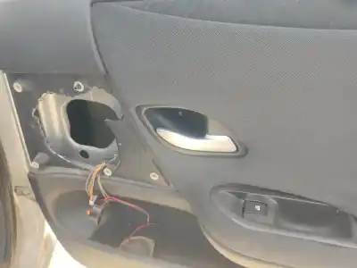 Автозапчасти б/у внутренняя задняя правая ручка за renault laguna ii (bg0) laguna ii ссылки oem iam 