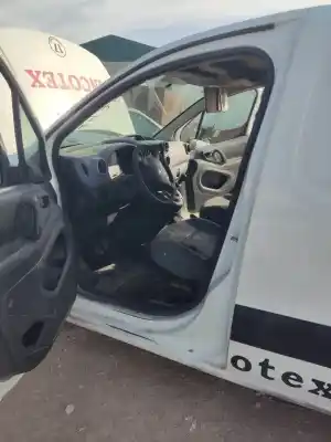 Автозапчасти б/у контур двери резиновый за peugeot partner iii (k9) furgon h1 6 ссылки oem iam 