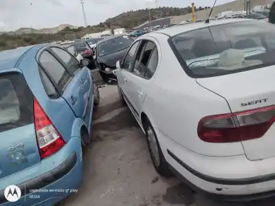 Pezzo di ricambio per auto di seconda mano ASSE POSTERIORE per SEAT TOLEDO II (1M2)  Riferimenti OEM IAM   