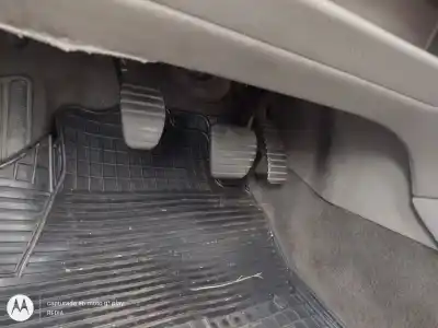 Автозапчастина б/у педаль зцеплення для renault laguna ii (bg0/1_) 1.9 dci (bg08, bg0g) посилання на oem iam 