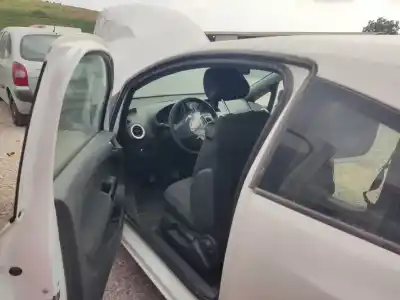 Автозапчасти б/у контур двери резиновый за opel corsa d (s07) 1.4 (l08, l68) ссылки oem iam 