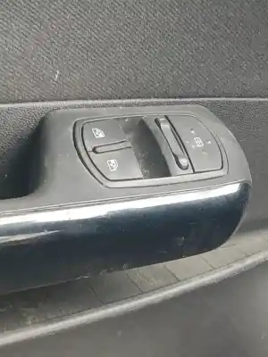 Автозапчасти б/у выключатель левого переднего окна за opel corsa d (s07) 1.4 (l08, l68) ссылки oem iam 13258521aa
