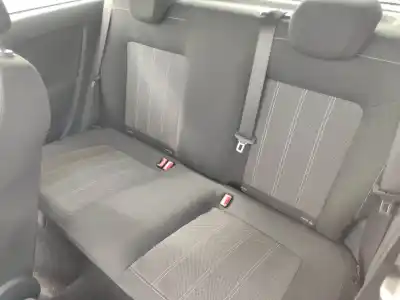 Автозапчасти б/у задние сиденья за opel corsa d (s07) 1.4 (l08, l68) ссылки oem iam 