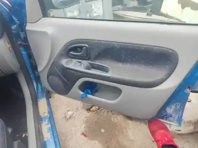 Автозапчасти б/у ОБИВКА ПЕРЕДНЕЙ ПРАВОЙ ДВЕРИ за RENAULT CLIO II FASE II (B/CB0)  ссылки OEM IAM   