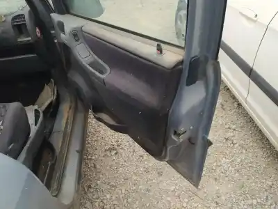 Автозапчасти б/у замок передней правой двери за opel zafira b a17dtj ссылки oem iam 