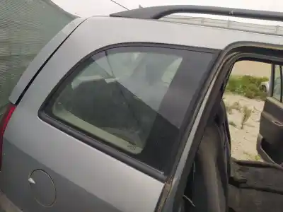 Автозапчасти б/у луна защита задняя справа за opel zafira b a17dtj ссылки oem iam 