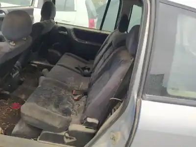Автозапчасти б/у задние сиденья слева за opel zafira b a17dtj ссылки oem iam 