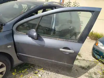 Автозапчасти б/у левая передняя дверь за peugeot 307 break/ sw (s2) 9hydv6ted4 ссылки oem iam 