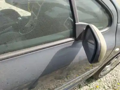 Автозапчасти б/у задний вид справа за peugeot 307 break/ sw (s2) 9hydv6ted4 ссылки oem iam 