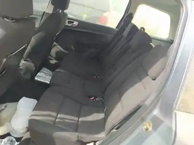 Автозапчасти б/у задние сиденья слева за peugeot 307 break/ sw (s2) 9hydv6ted4 ссылки oem iam 