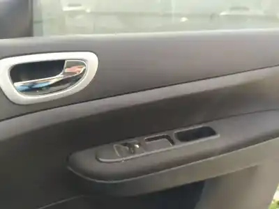 Автозапчасти б/у выключатель переднего правого окна за peugeot 307 break/ sw (s2) 9hydv6ted4 ссылки oem iam 
