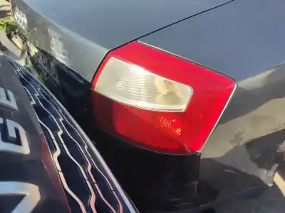 Автозапчастина б/у ПРАВИЙ ЛІХТАР для AUDI A4 B6 (8E2)  Посилання на OEM IAM   