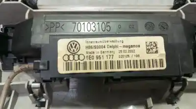 Автозапчасти б/у внутренний свет за audi a4 b6 (8e2) 1.9 tdi ссылки oem iam 8e0951177  