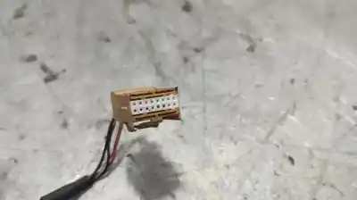 Автозапчастина б/у ліве дзеркало для audi a4 b6 (8e2) 1.9 tdi посилання на oem iam e1010681  