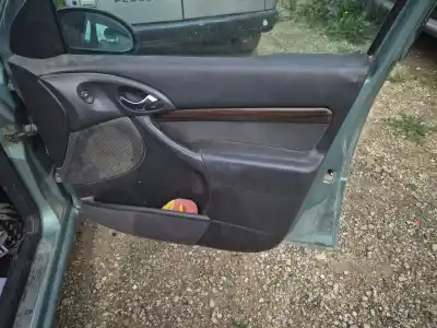 Автозапчасти б/у внутри передней правой ручки за ford focus familiar (cak) 1.8 di / tddi ссылки oem iam 