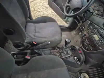 Автозапчасти б/у рычаг переключения передач за ford focus familiar (cak) 1.8 di / tddi ссылки oem iam 