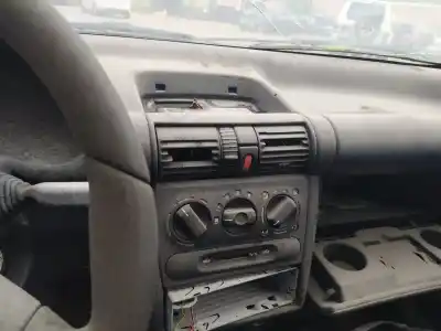 Автозапчасти б/у нагревательный вентилятор за opel corsa b (s93) 1.7 d (f08, f68, m68) ссылки oem iam 