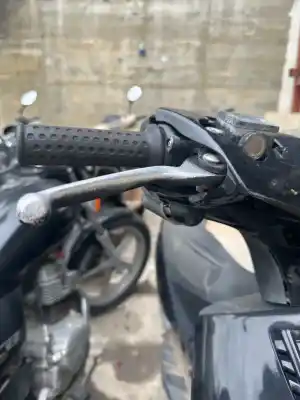 Автозапчастина б/у усередині передня права ручка для piaggio (vespa) zip * посилання на oem iam   
