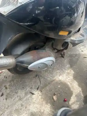 Автозапчастина б/у выпускна труба полность для piaggio (vespa) zip * посилання на oem iam   