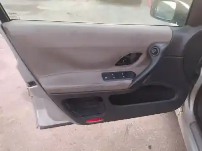 Second-hand car spare part interior left front handle for renault laguna ii (bg0/1_) 2.2 dci (bg0f) oem iam references 