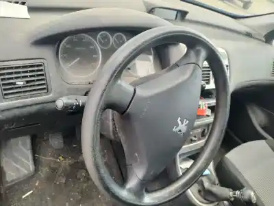Автозапчастина б/у УПРАВЛІННЯ СВІТЛОМ для PEUGEOT 307 (S1)  Посилання на OEM IAM   