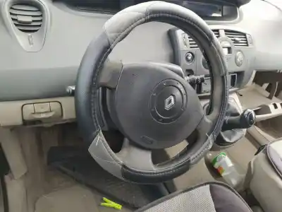 Second-hand car spare part steering wheel for renault scénic ii (jm0/1_) 1.6 (jm0c, jm0j, jm1b) oem iam references 