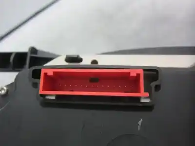 Автозапчастина б/у панель інструментів для renault clio ii fase i (b/cb0) d7f720 посилання на oem iam 8200261119  