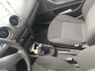 Автозапчасти б/у левый передний крюк ремня за seat ibiza iii (6l1) 1.9 tdi ссылки oem iam 