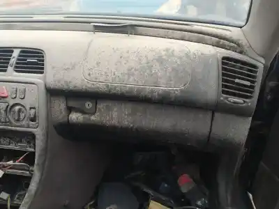 Автозапчасти б/у бардачок за MERCEDES-BENZ CLK (BM 208) CABRIO M111941 ссылки OEM IAM   