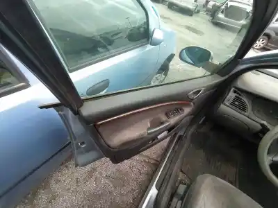 Pièce détachée automobile d'occasion poignée intérieure avant gauche pour citroen c5 berlina rhzdw10ated références oem iam 
