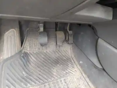Pièce détachée automobile d'occasion pédale d'embrayage pour citroen c5 berlina rhzdw10ated références oem iam 