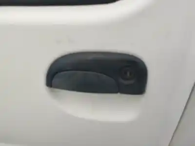 Автозапчастина б/у ліва передня зовнішня ручка для RENAULT KANGOO I (F/KC0) K4M750 Посилання на OEM IAM   