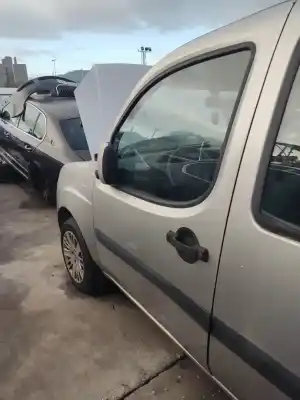 Автозапчастина б/у передні ліві двері для fiat i doblò (119) 223a6000 посилання на oem iam   