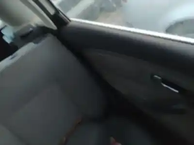 Автозапчастина б/у задній лівий ремін безпеки для seat ibiza iii (6l1) 1.9 tdi посилання на oem iam   