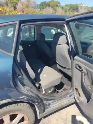 Автозапчастина б/у контур дверей гума для SEAT ALTEA (5P1) 2.0 TDI 16V Посилання на OEM IAM   