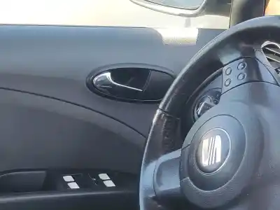 Pièce détachée automobile d'occasion POIGNÉE INTÉRIEURE AVANT GAUCHE pour SEAT ALTEA (5P1)  Références OEM IAM   