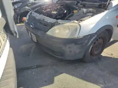Pezzo di ricambio per auto di seconda mano Paraurti Anteriore per OPEL COMBO Y17DTL Riferimenti OEM IAM   