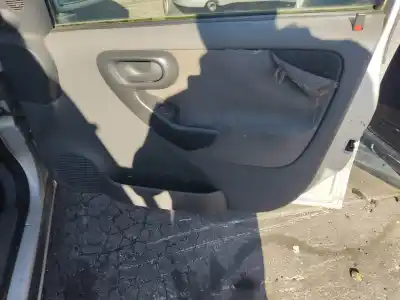 Автозапчастина б/у обработка передніх правіх дверей для opel combo y17dtl посилання на oem iam 